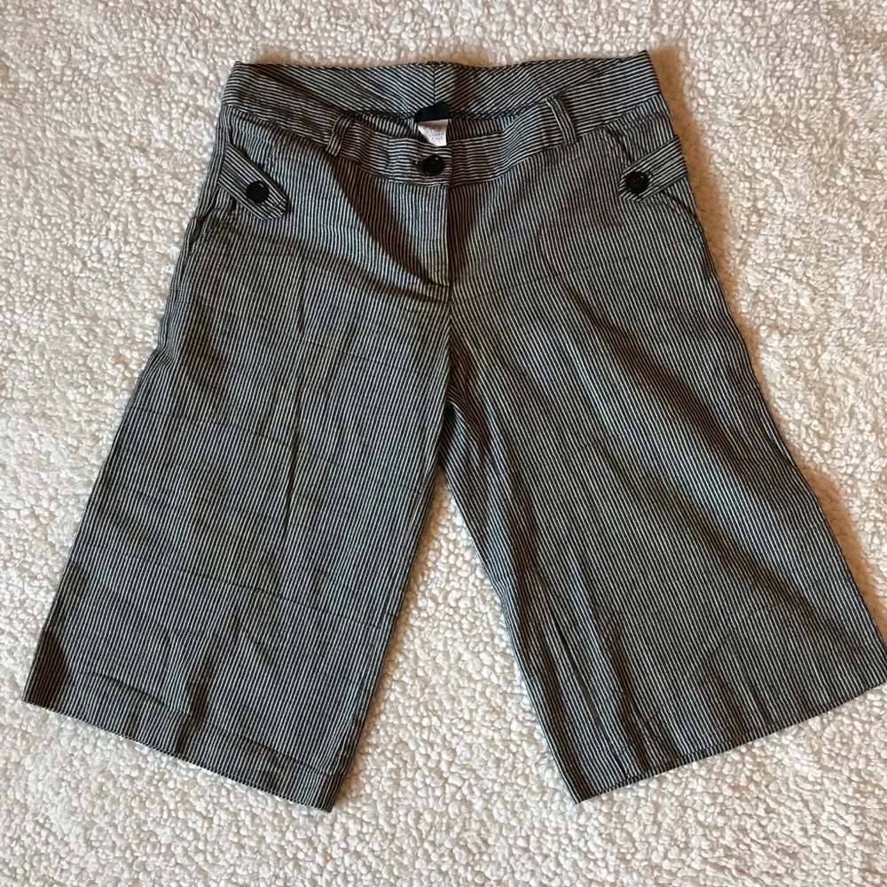 Capri striped pants